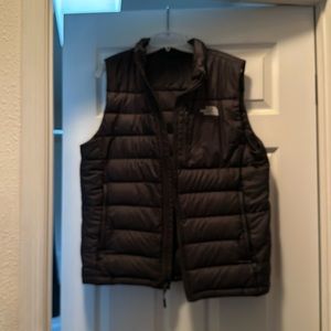 North face vest brand new